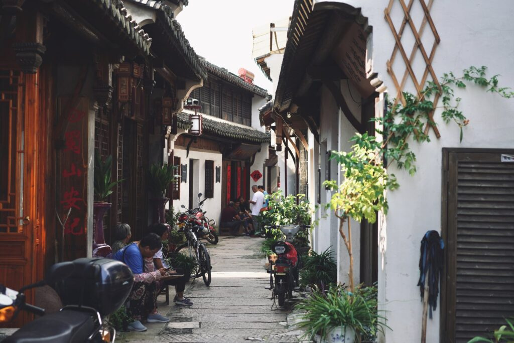 Gunan Street in Dingshu, the Yixing teapot town